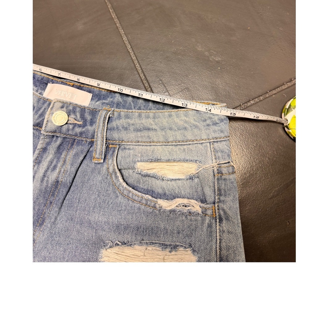 Vervet Blue Distressed Denim Shorts Light Wash High Rise Cuffed T5197 Size M - Picture 5 of 6